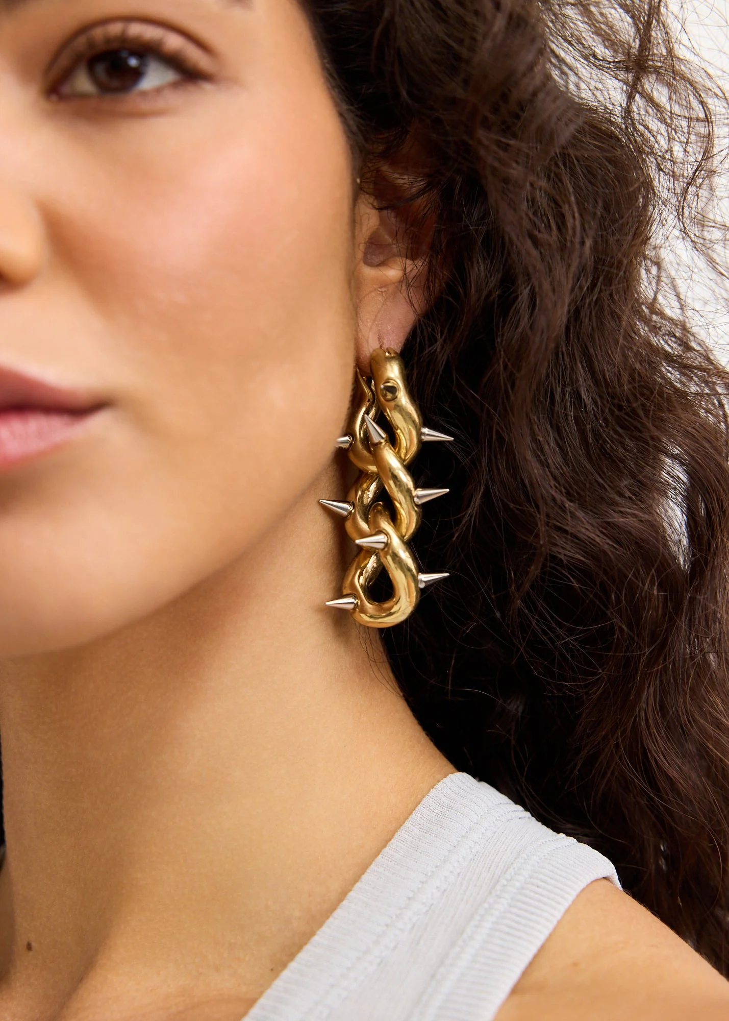 Chain Earrings - Image 6
