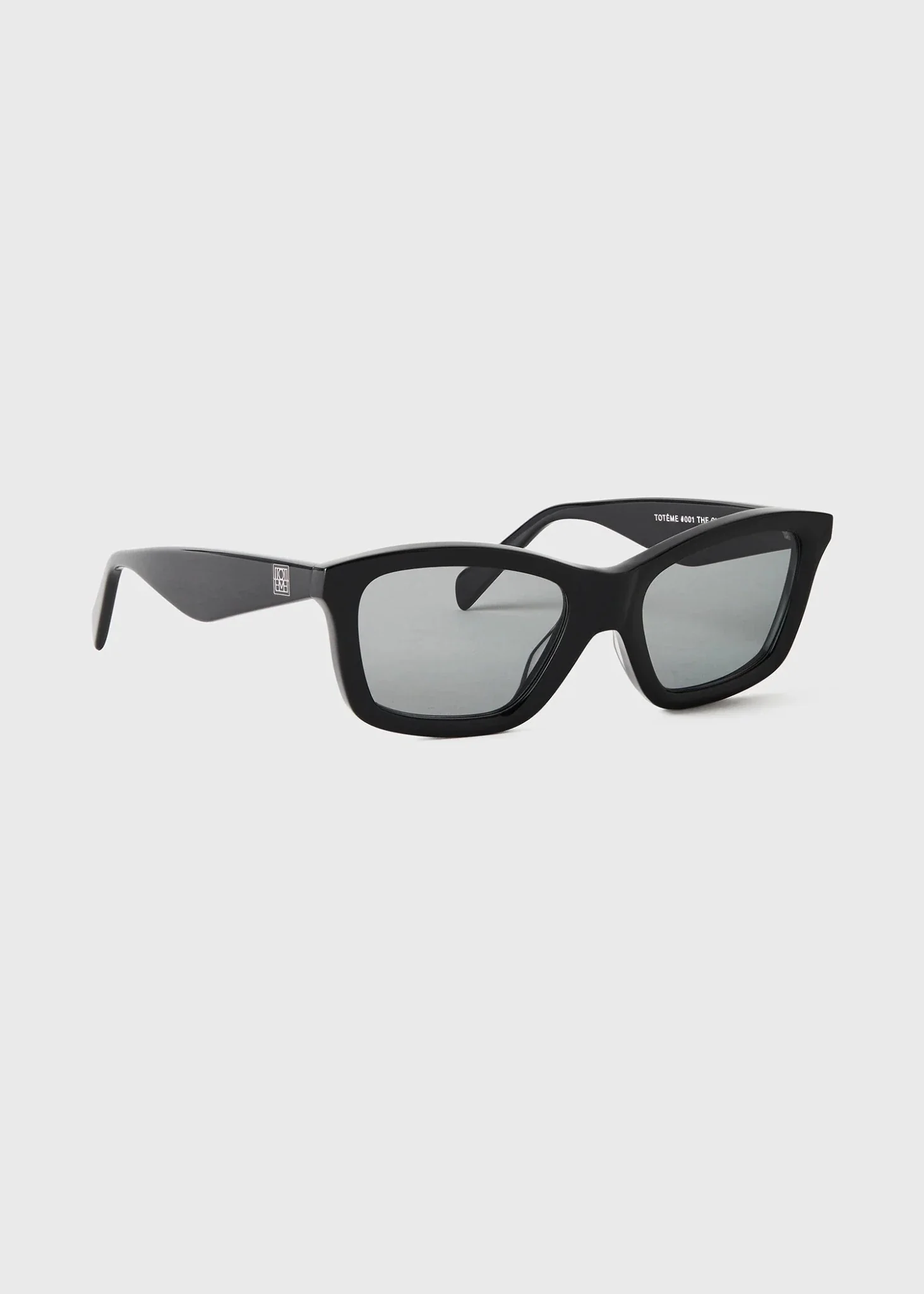 Classic Sunglasses - Image 3