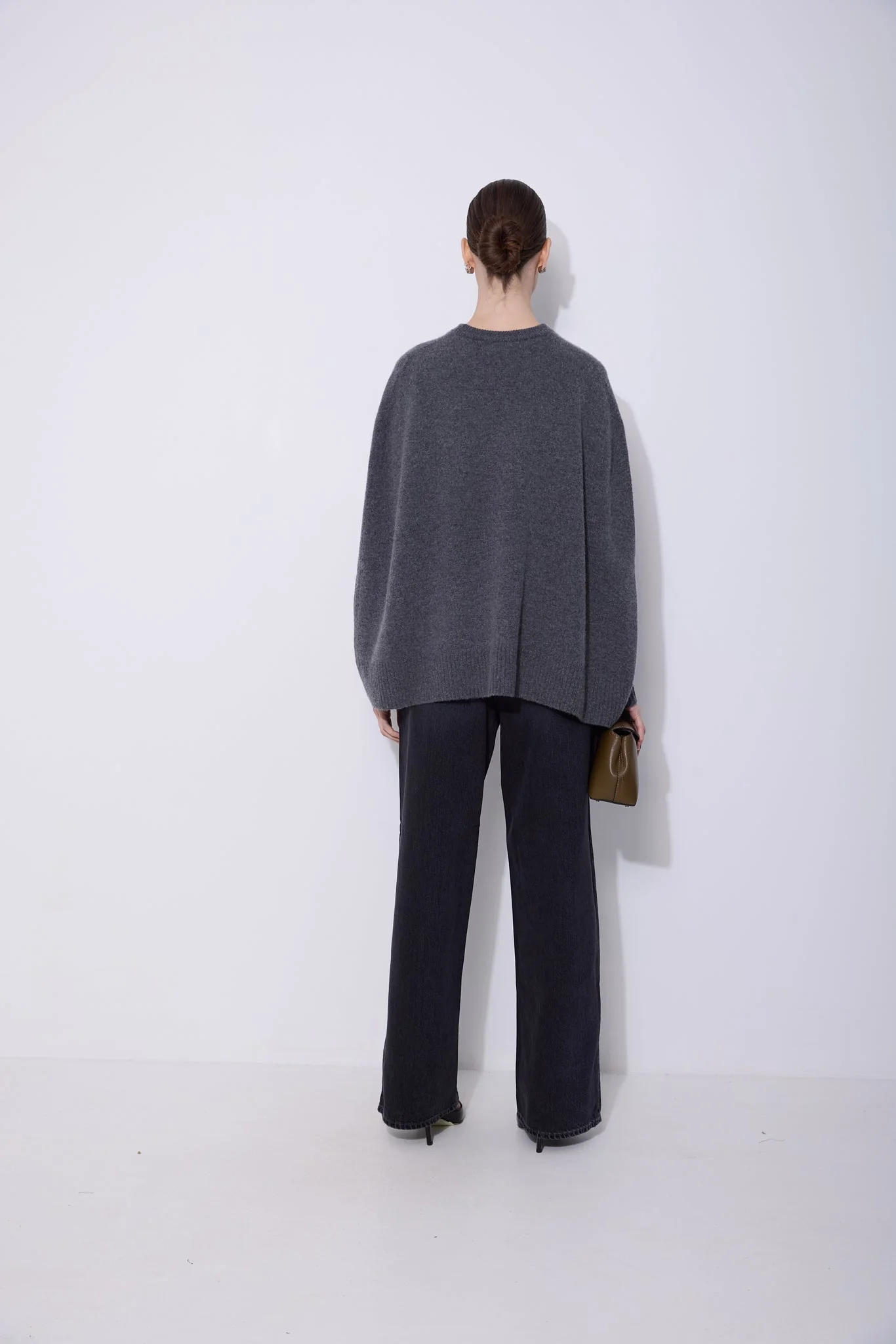 Crew Cape Knit - Image 3