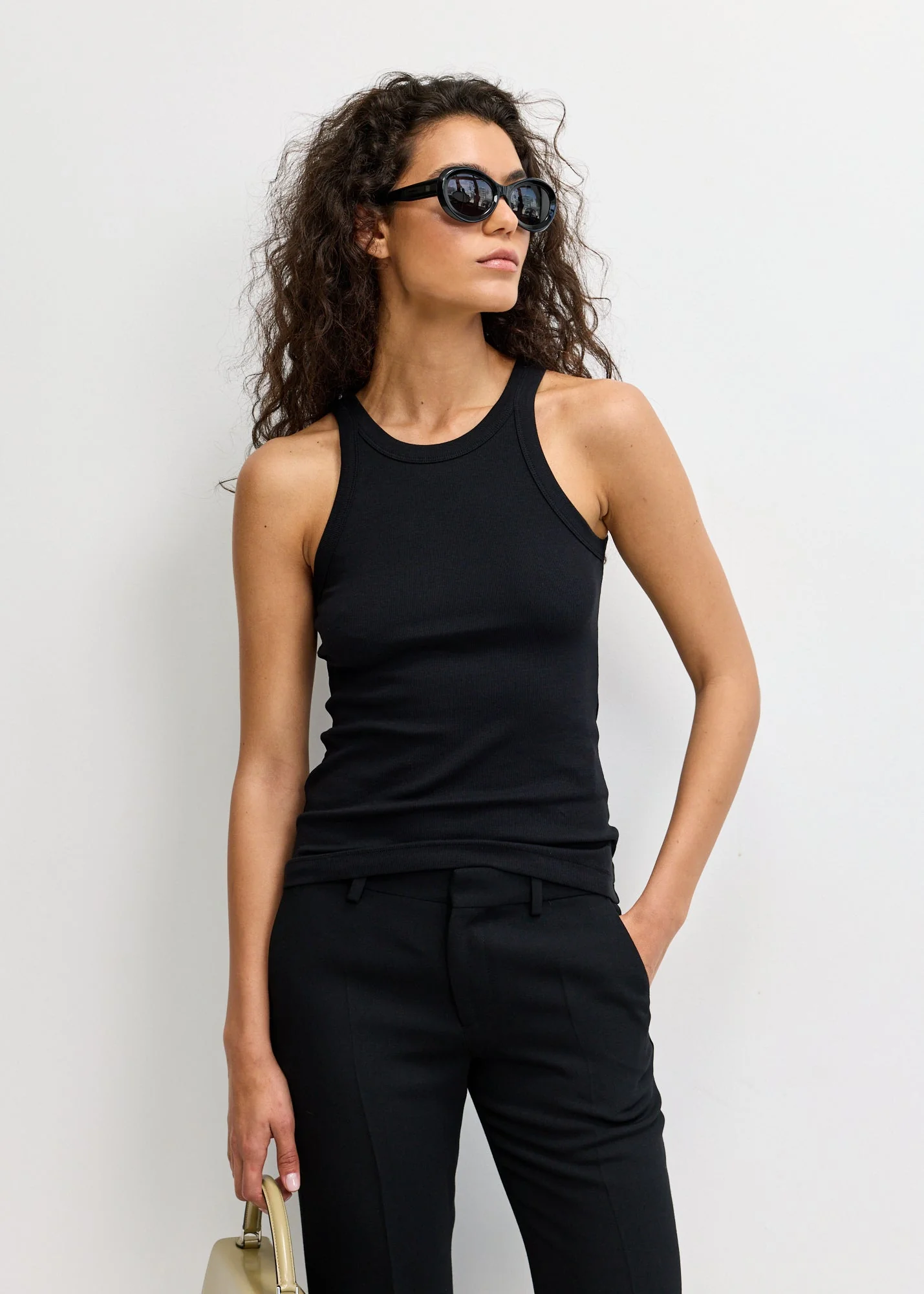 Curved Rib Tank - Image 2