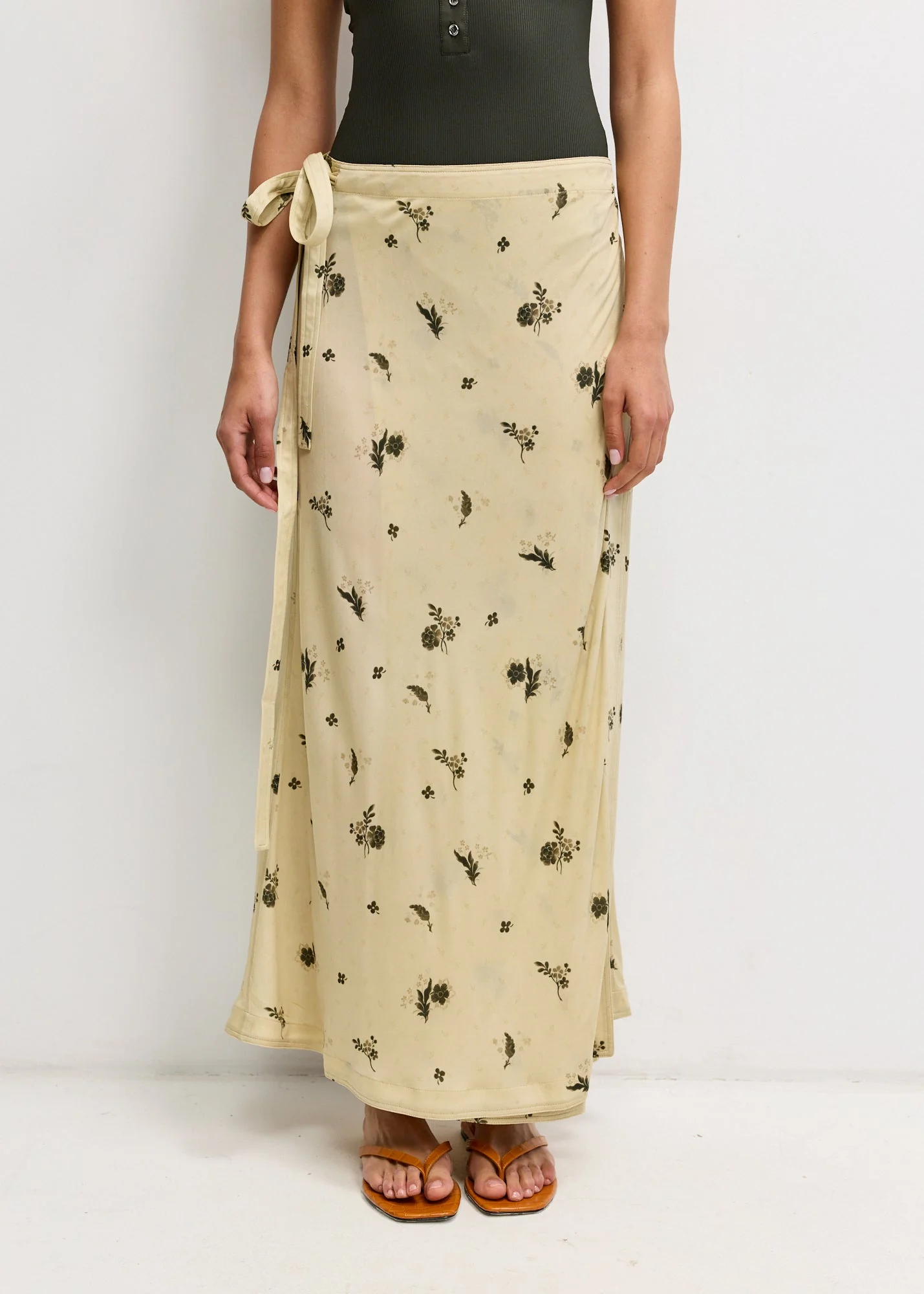 Floral Fluid Jersey Skirt - Image 3