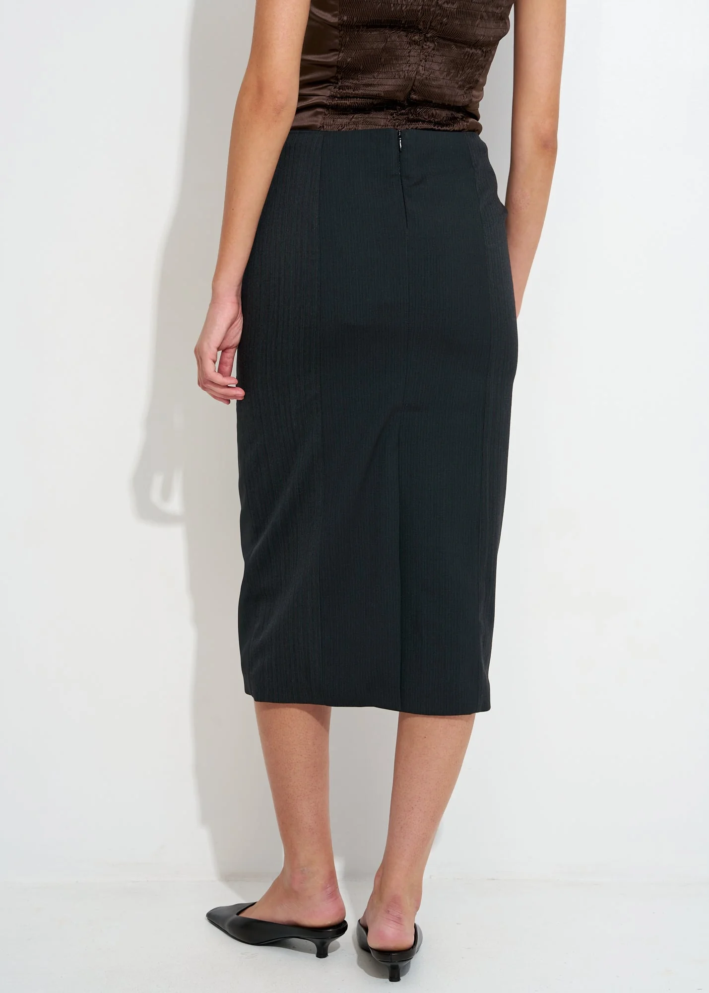 Paper Bag Skirt - Image 4