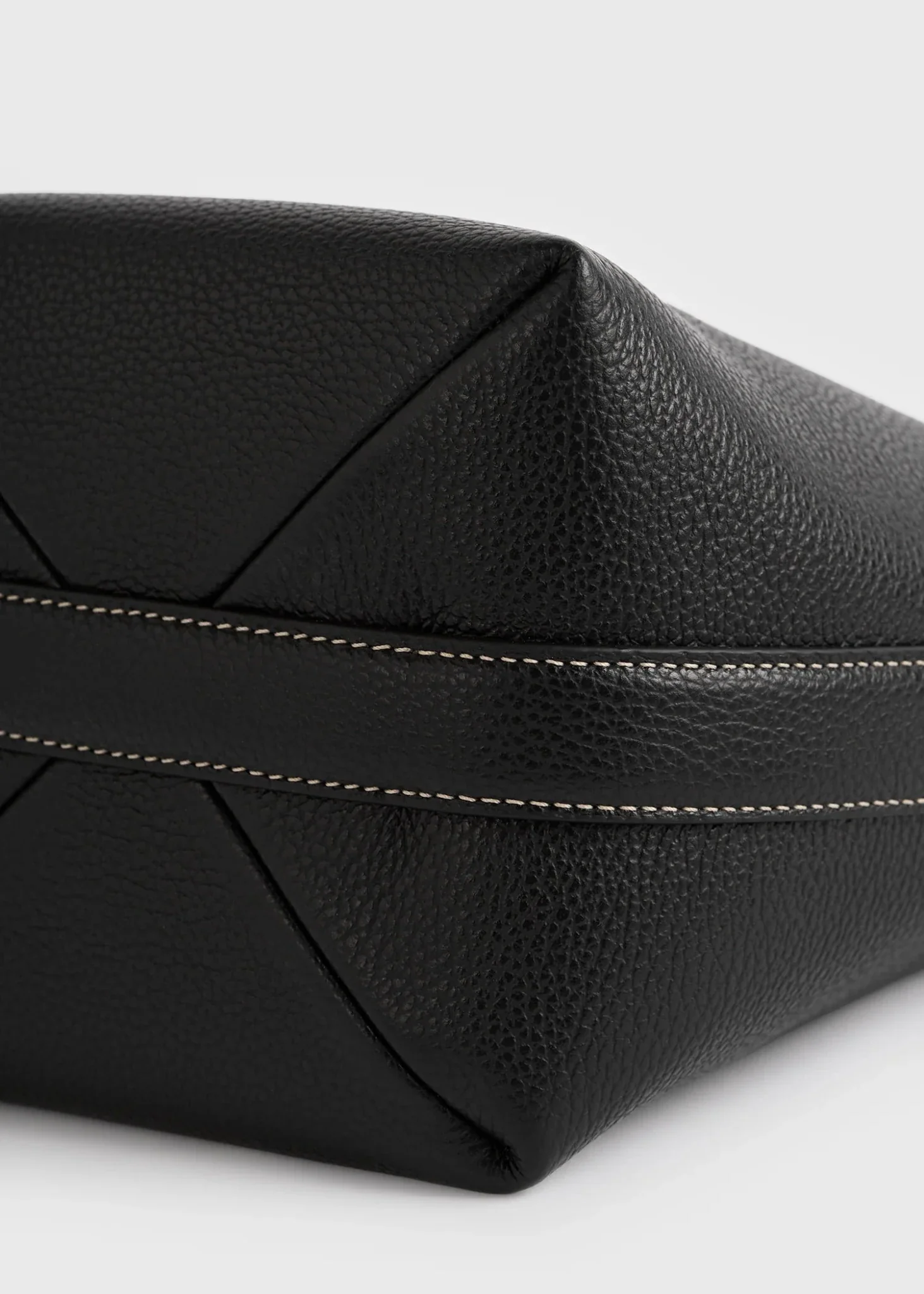 Petite Belted Grained-Leather Tote - Image 3