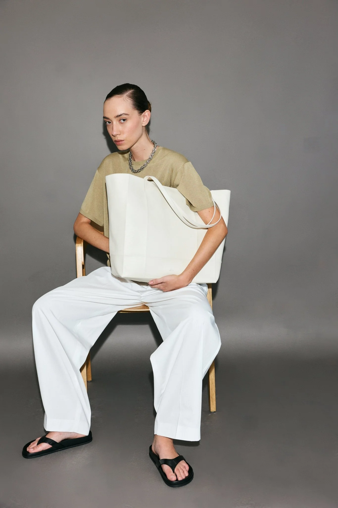 Roam Leather Tote - Image 2