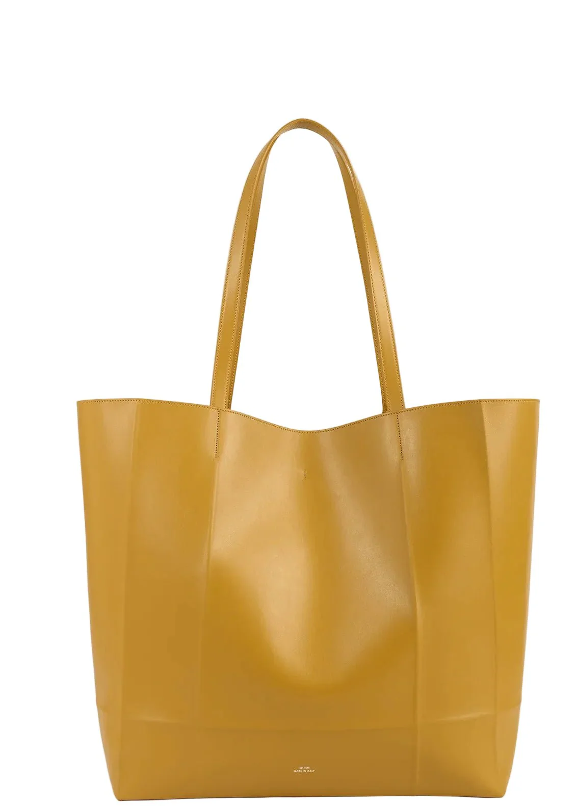Roam Leather Tote