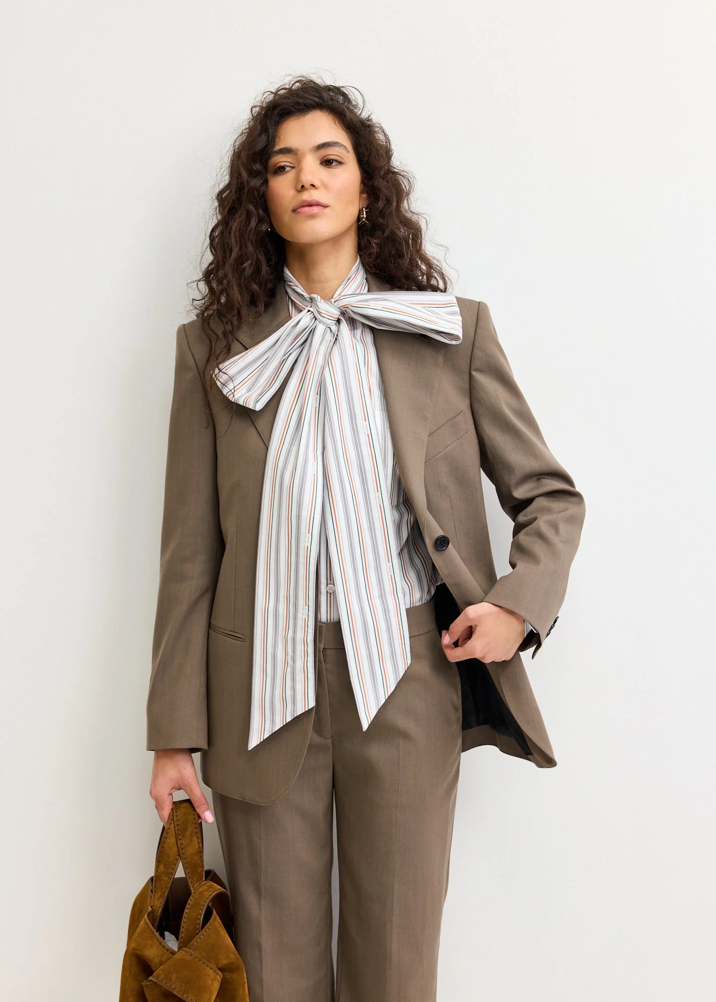 Single-Breasted Suit Jacket - Image 2