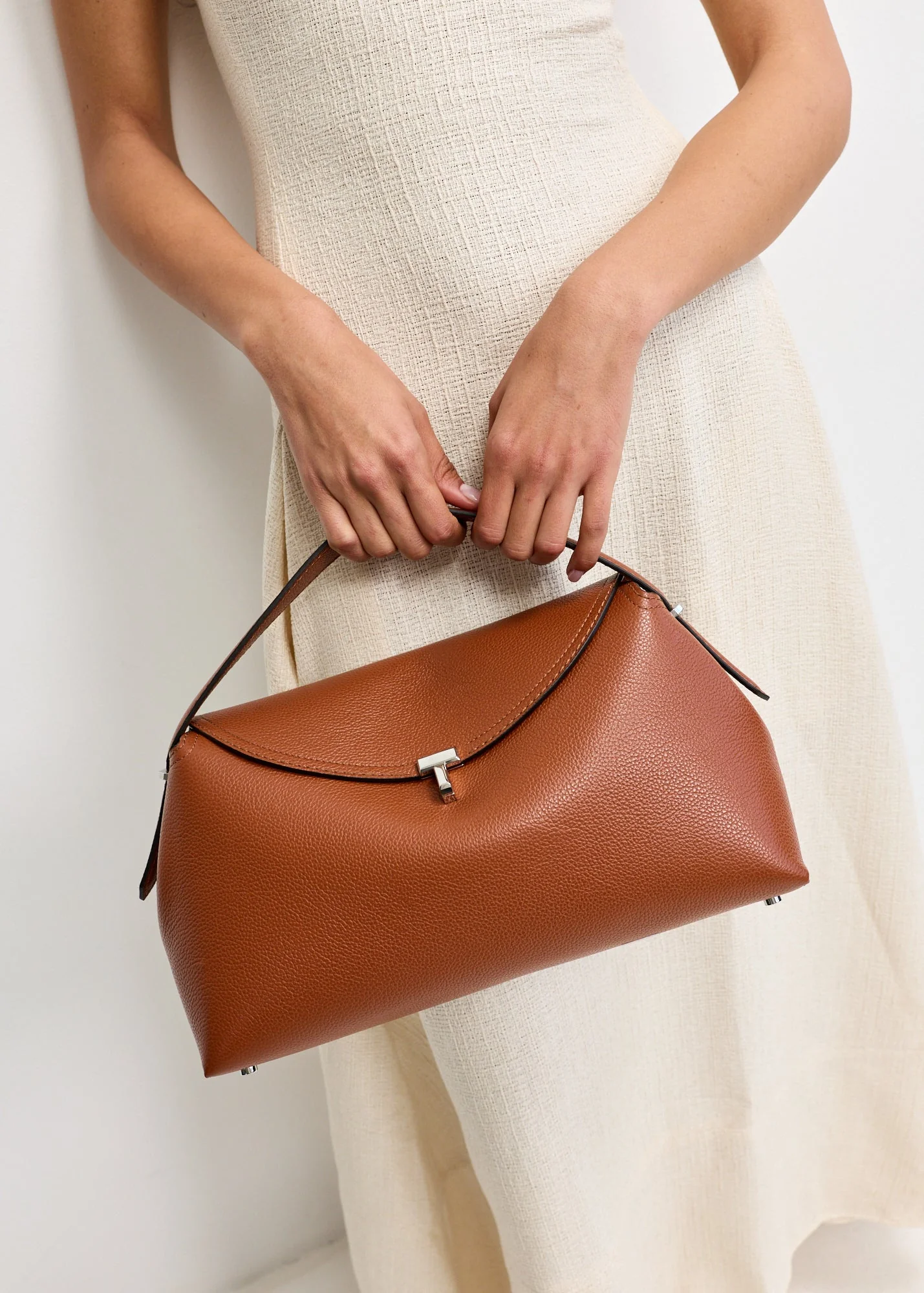 T-Lock Grained-Leather Top Handle - Image 2